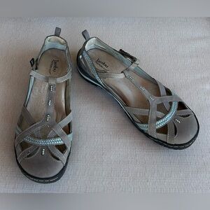 Jambu Grey and Light Blue Charley Shoes, size 10